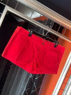 Radiant Crimson Style Maven Shorts 🍒💃